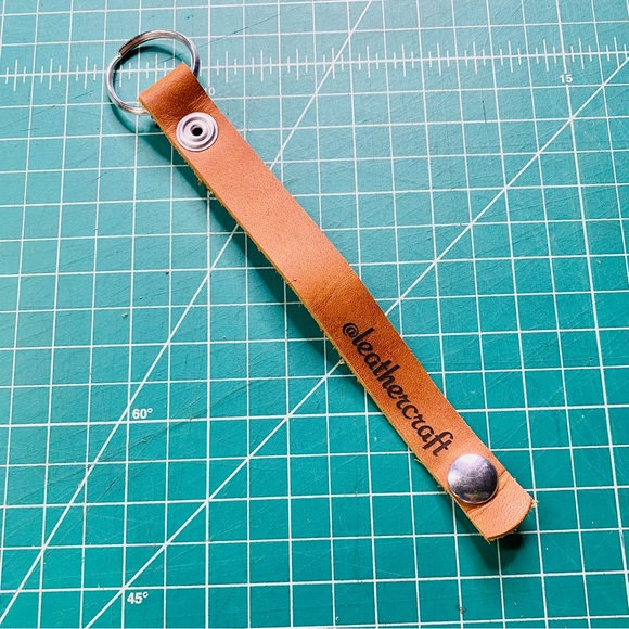 @(your customization) 4.5” leather loop keychain customized handcrafted - Picture 4 of 9